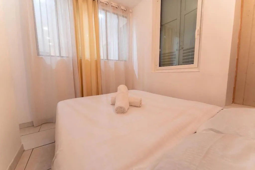 Charmant 2P, Quartier Du Port, نيس شقة